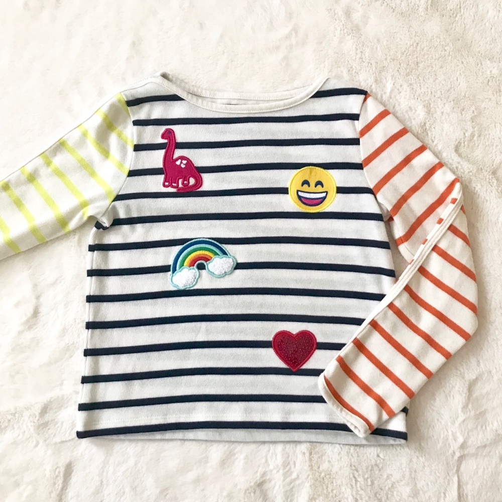 Girl’s sweater